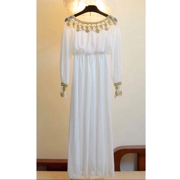 Dresses & Skirts - White and Gold Grecian Maxi Dress